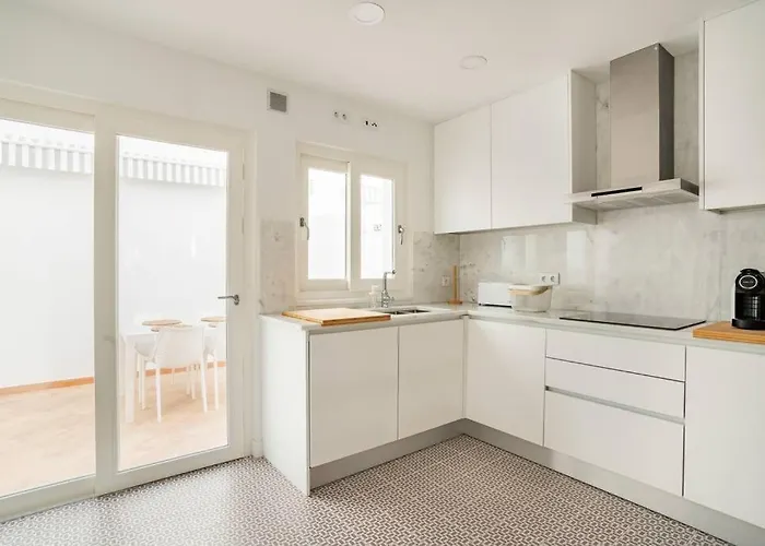 別荘 Casa Nova Do Levante, Perto Do Mar オリョン